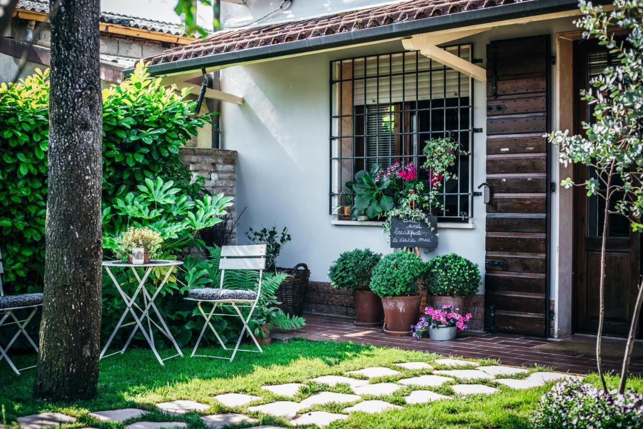 A Casa Mia Bed & Breakfast Bagnolo San Vito Екстериор снимка